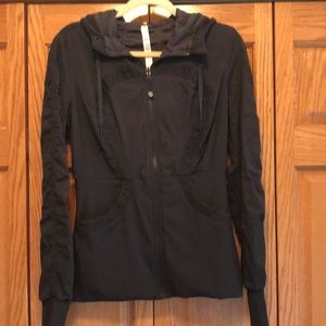 Lululemon black zip jacket